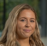 Student recipient Alisha