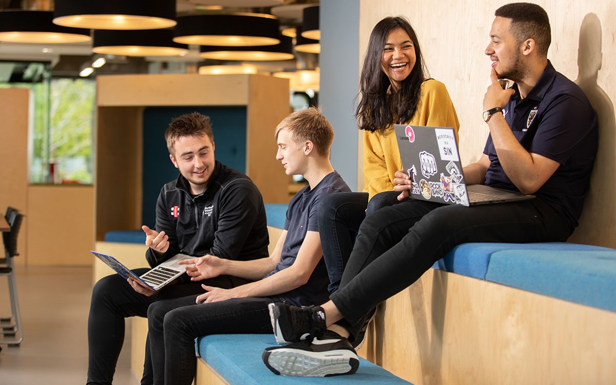UCAS Clearing students' experiences
