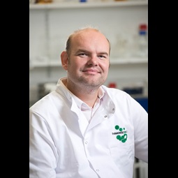 Martyn Dade-Robertson