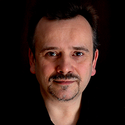 Profile of Richard Binns.