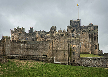 Caption:Alnwick Castle