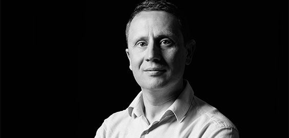 portrait of professor Neil Beattie