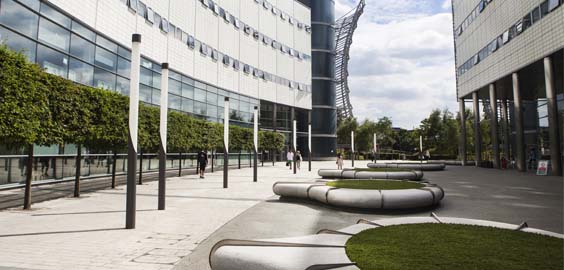 picture of business school