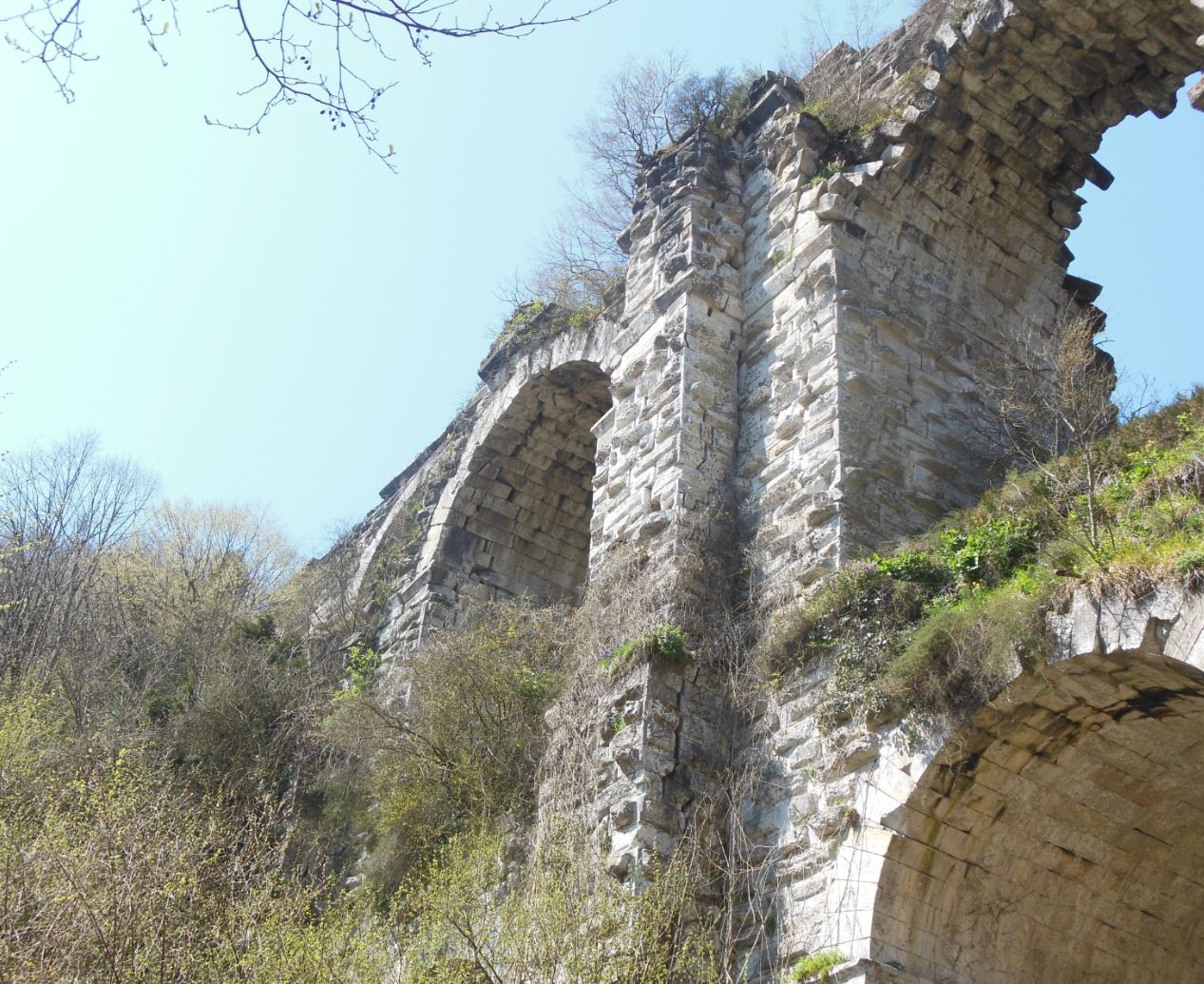 Caption: 5th Century Bridge Carrying the Aqueduct to Constantinople, Kursunlugerme, Turkey